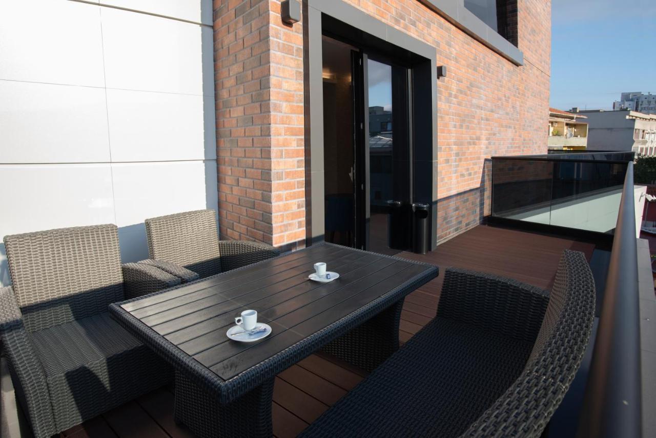Family Hotel Business Club Sjumen Eksteriør bilde